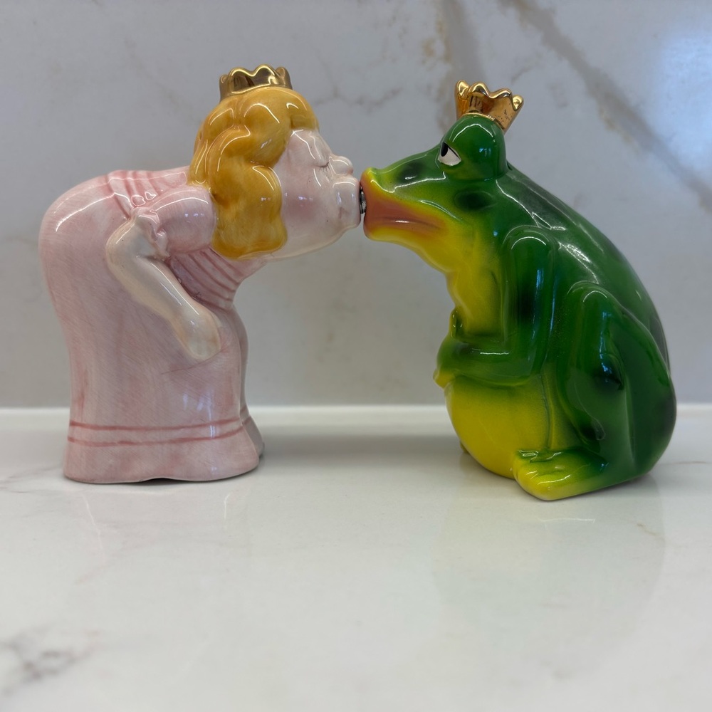 Princess and Frog Prince Kissing Magnetic Ceramic Salt and Pepper Shakers